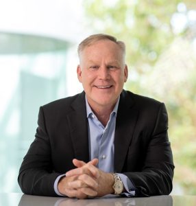 Official photo of Alan Armstrong