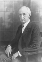Portrait of Porter Dale