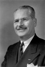 Portrait of Robert Hendrickson