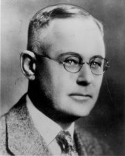 Portrait of Richard Hunter