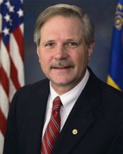 Official photo of John Hoeven