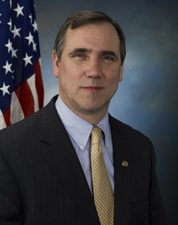 Official photo of Jeff Merkley