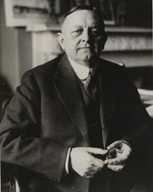 Portrait of Oscar Underwood